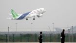 الصين تنجح في إقلاع أول طائرة منافسة لإيرباص و” بوينغ”