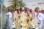أمير منطقة الجوف يدشّن حديقتي الحي الإداري ويقف ميدانياً على مشروع صيانة الطرق المنقولة بمحافظة دومة الجندل