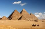 علماء أمريكيون يكشفون عن التكنولوجيا السرية في بناء الأهرامات المصرية